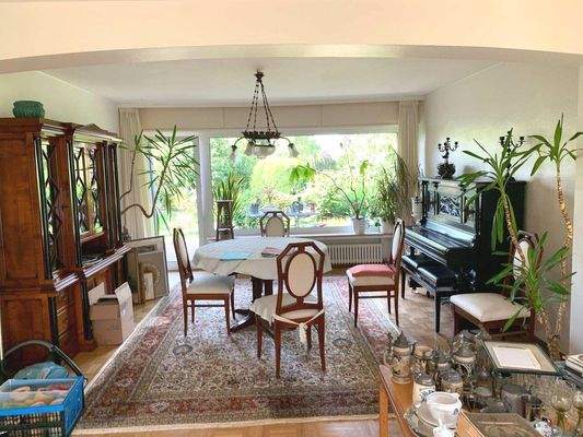 Wohnbereich (Abb, II)