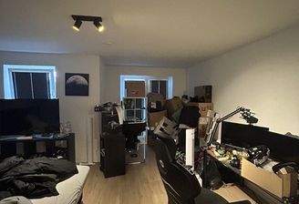 Schlaf - & Wohnzimmer 