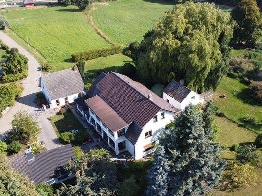 Haus- und Grundstücksansicht