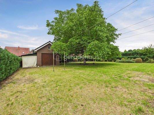 CAM03818G0-PR0041-STILL014