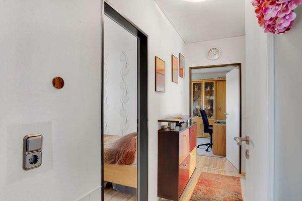 2025-03-03-Neu-Ulm-OT-Ludwigsfeld-ETW-Juris-Neu-Ulm-Breslauer-Strasse-8-offenblende-JS-0001