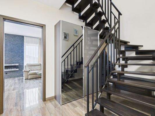 Diele / Treppenaufgang