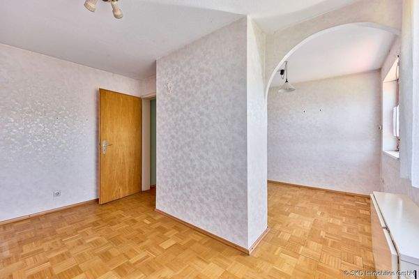 mit Abtrennung für Schlafbereich