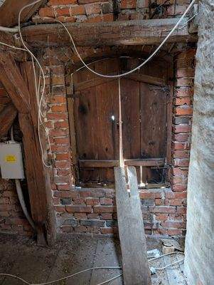 Räucherkammer Boden.jpg