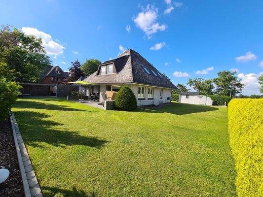 eingewachsener Garten