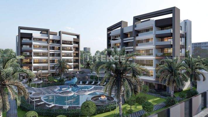 Apartments with Pool in Altıntaş Close to the Airport