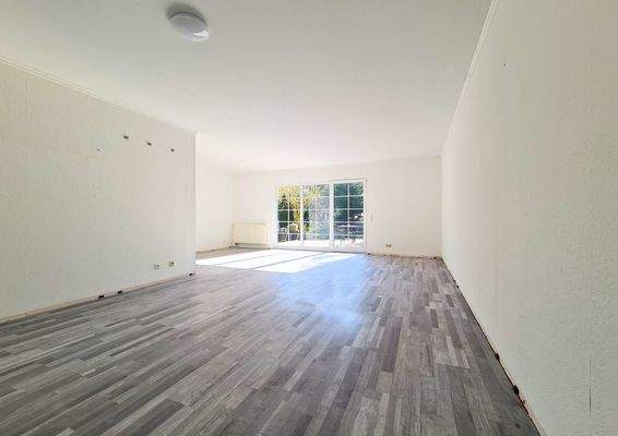 Wohnlandschaft + Gartenzugang