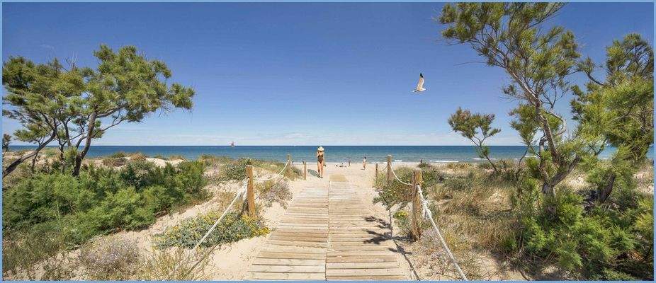 Pasarela Playa Aigua Blanca