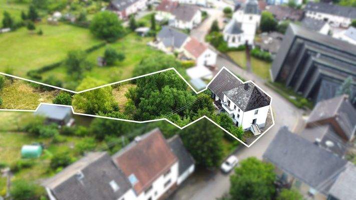 Grundstück, Seitenansicht