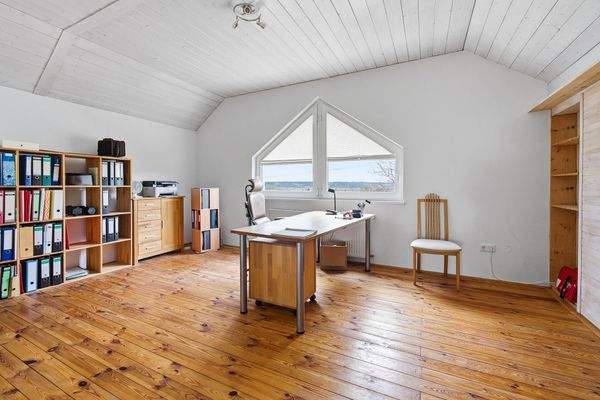 Arbeitszimmer OG