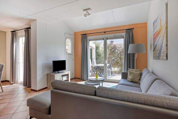 wohnzimmer-kaufen-noordwijkerhout-terrassenturen-t