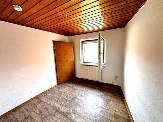 Büro-/ Gäste-/ Kinderzimmmer 1.OG