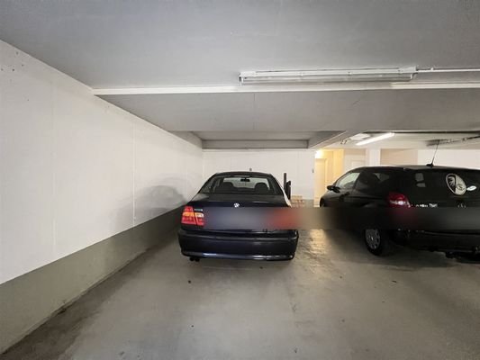 überbreiter TG-Platz