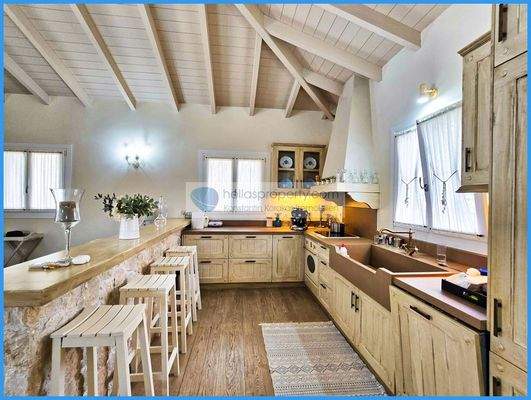 18b0b13714ff4867b140552c1e962df0-original