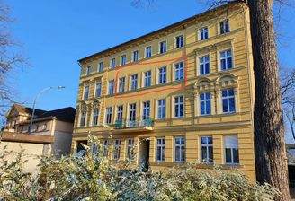 Bild 1 Außenansicht.jpg