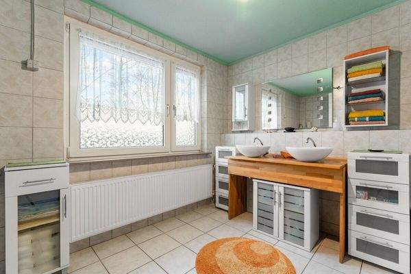 Badezimmer EG Haupthaus