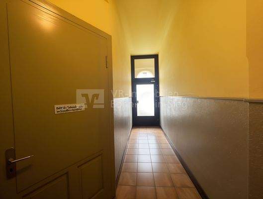 Flur - (KI generiert)