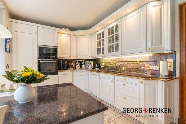 EFH Karlshöfen Küchenschrank