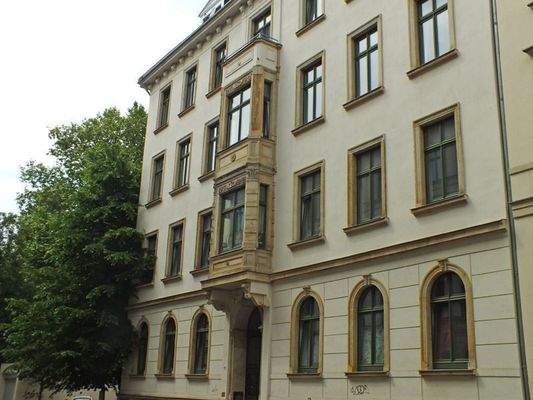 Hausansicht straßenseits