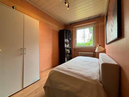 Schlafzimmer/Kinderzimmer/Arbeitszimmer