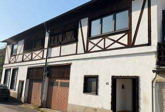 165DD338-42A6-459F-B175-D7E8D3A59B5B