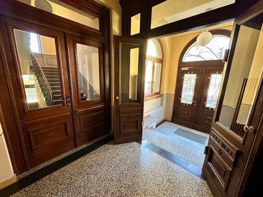 Eingangsbereich / Treppenhaus