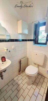 EG * Badezimmer mit Dusche