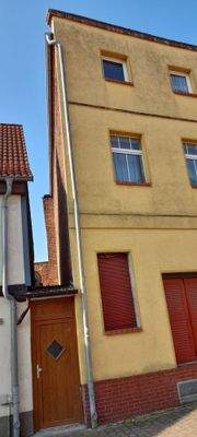 Seitenansicht zum Nachbar