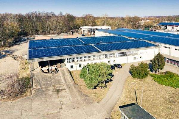 makellos Gewerbehalle Güstrow 8.jpg