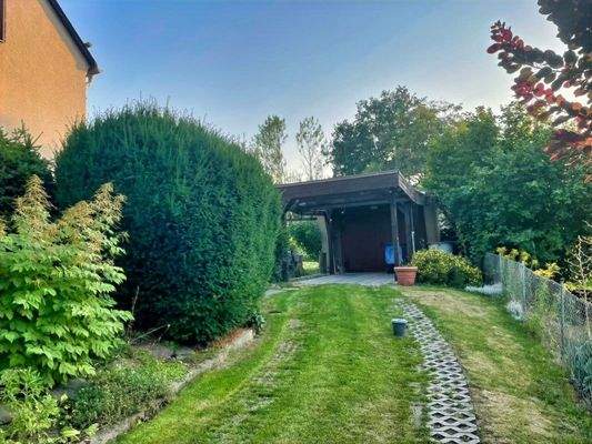 Zufahrt Garage /Carport