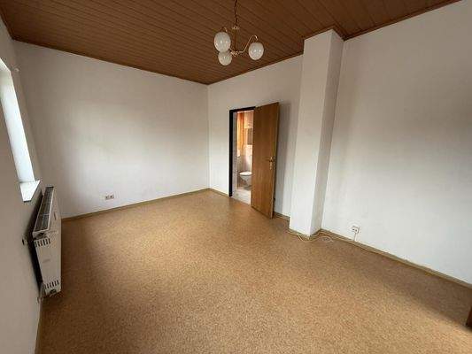 20251023_084301516_iOS