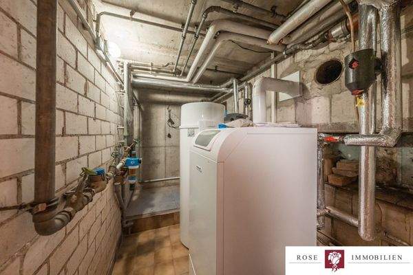 Heizraum (neue Heizung Baujahr 2025))