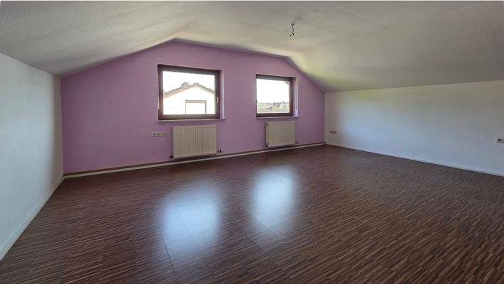 Schlaf-/Kinder-/Gästezimmer oder Homeoffice DG