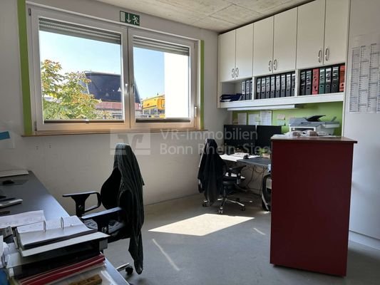 Büro Gewerbehalle