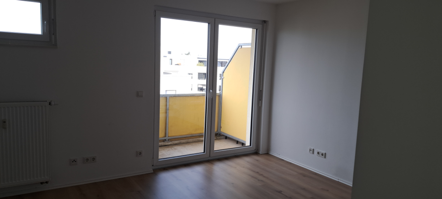 Trier Robert-Schuman-Allee App. 31 Wohn-Esszimmer.