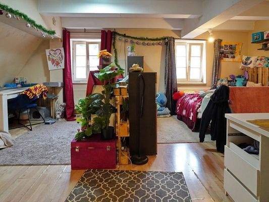 Wohnraum 2. OG re #1