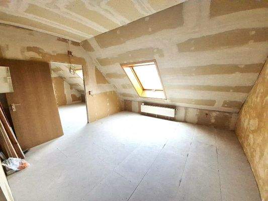 28. Obere Etage Zimmer..jpg