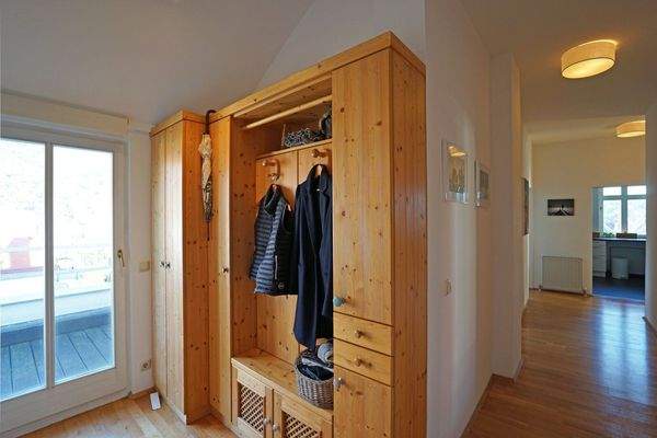 Vorraum und Ausgang auf die Terrasse