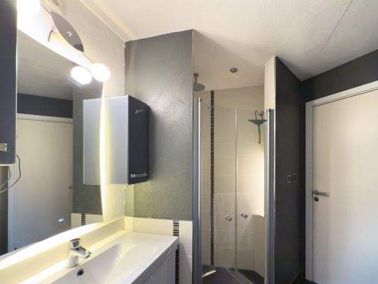 Vollbad im Erdgeschoss