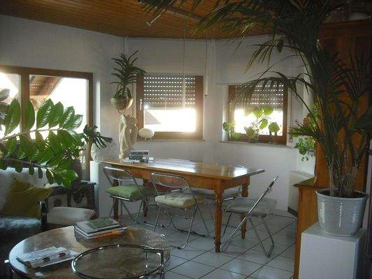 3-Zi-Whg Essbereich bewohnt