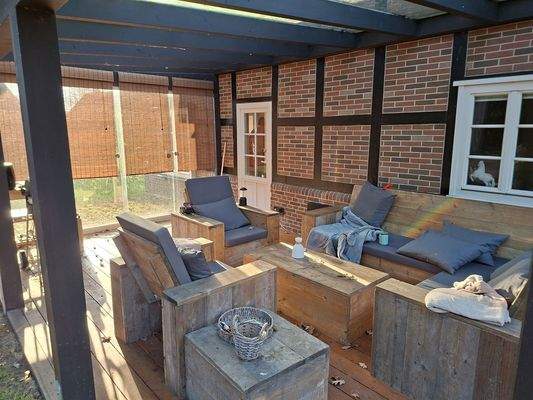 überdachte Terrasse (1).jpg