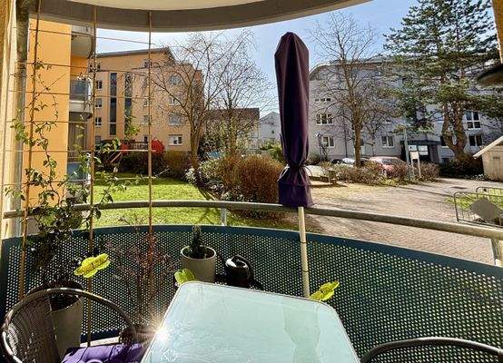 Balkon Essen & Wohnen