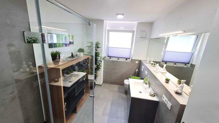 20230801_164010 kleina