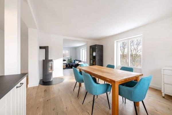 Esszimmer mit Kaminofen