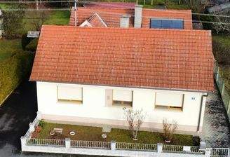 Drohnenfoto Haus von vorne