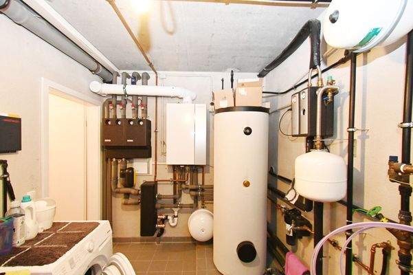 UG Hauswirtchaftsraum Technik