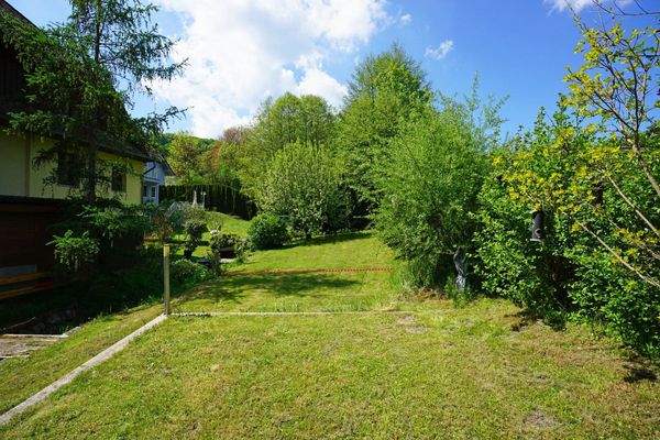 Gartenfläche mit ca.-Markierung