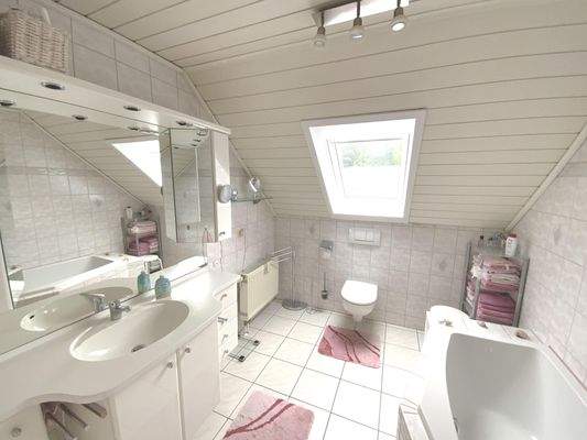 Tageslichtbadezimmer