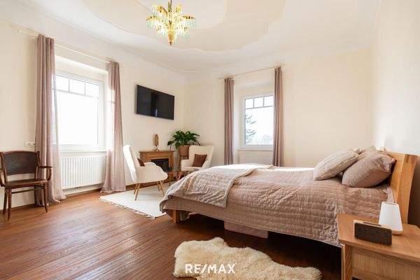 16 OG Master-Schlafzimmer