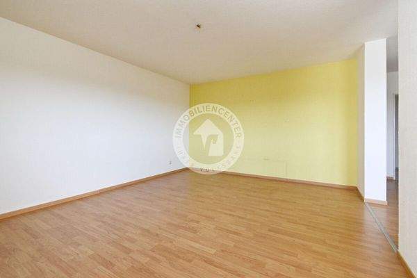 Wohnzimmer (Ansicht 2)